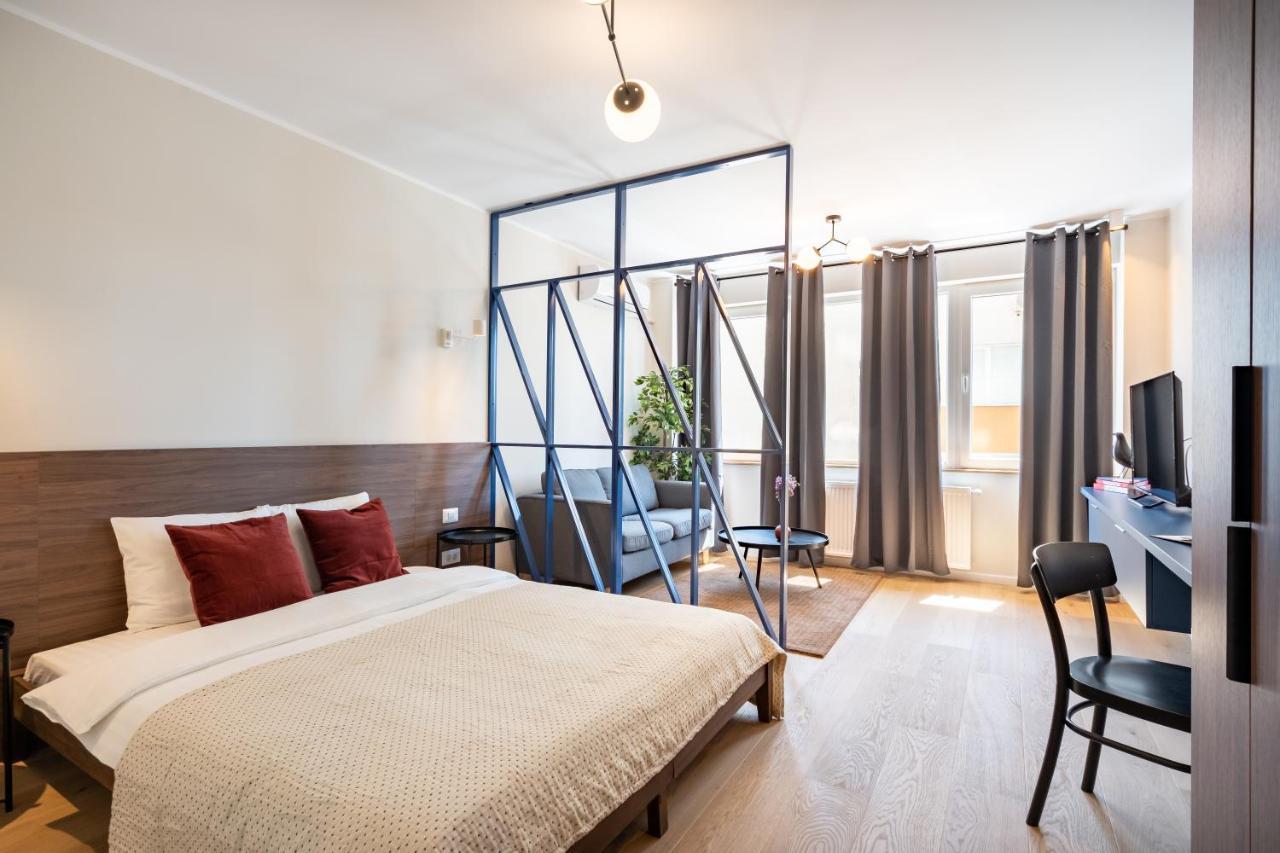 Elegant Studio In The Heart Of The Town Bukarest Eksteriør billede
