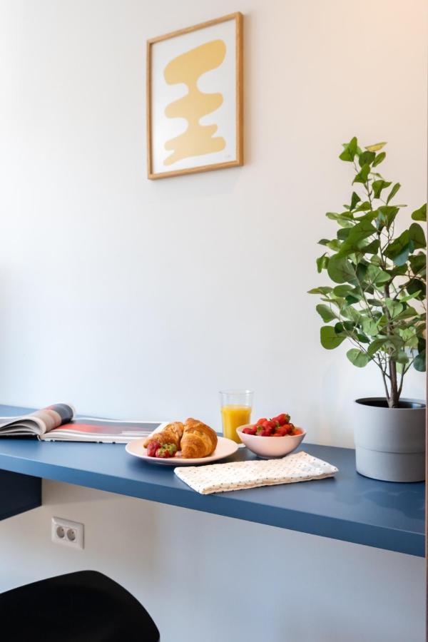 Elegant Studio In The Heart Of The Town Bukarest Eksteriør billede