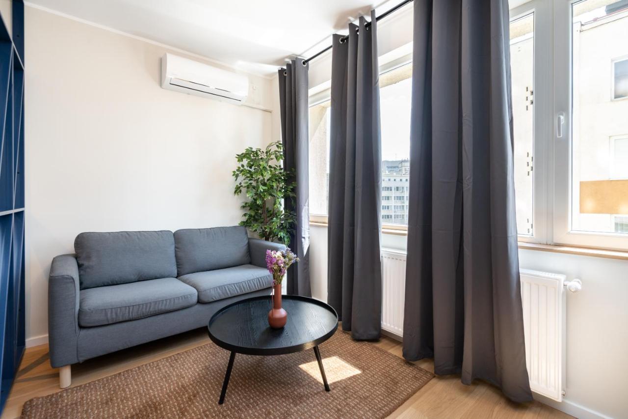 Elegant Studio In The Heart Of The Town Bukarest Eksteriør billede