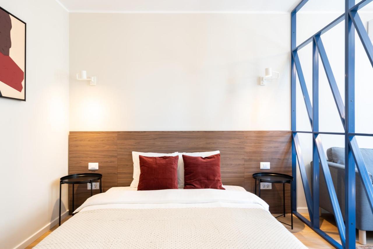 Elegant Studio In The Heart Of The Town Bukarest Eksteriør billede